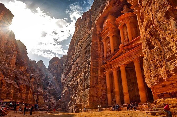 Jordan's Gems Full Day Tours: Petra, Wadi Rum, Madaba, Mt.Nebo - The Long Run South to Petra