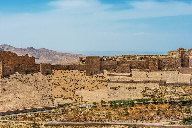Jordan's Gems: Tour from Amman to Karak Castle & Dead Sea - Resort access versus a free public shoreline