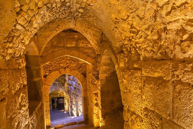 Journey Through Jordan's History Tour - The car, the driver, and the pace