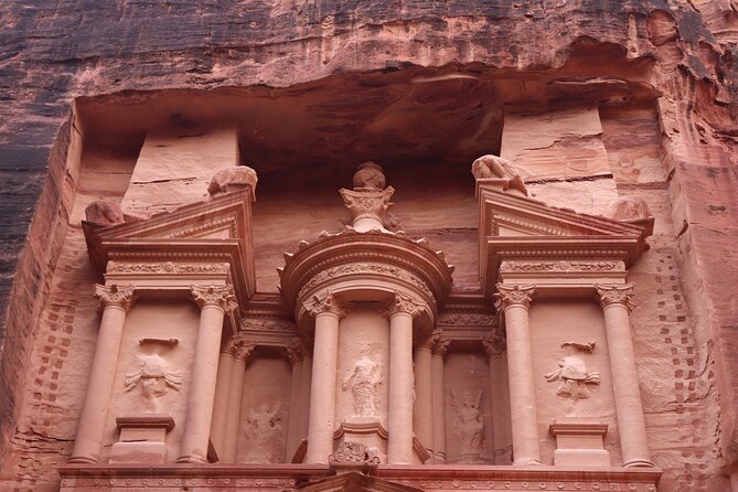 Literary tourism experience in Petra - Day one: Wadi Musa, local life, and a reading above town
