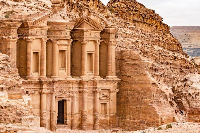 Multi day tour in Jordan - 08 Days - Little Petra before Wadi Rum