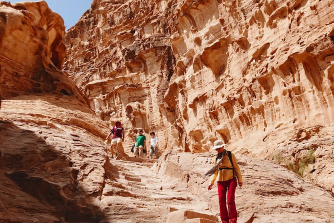 MULTI DAYS TOURS | TWO Days tour in PETRA | The Jordanian Mappers - Free time in Petra: useful freedom, limited hours