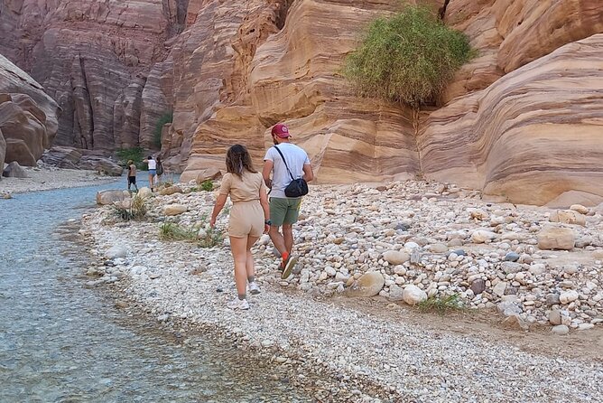 One Day Hiking Wadi Al Hasa Canyon - Ismail, Sufuan, and the human side of the hike