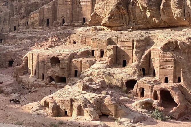 Petra and Wadi Rum in One Day | The Jordanian Mappers - The Treasury is Petra’s unforgettable first reveal