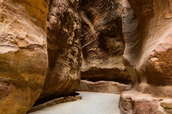 Petra Highlight Tour with Private Guide Sami Nawafleh | 2.5 Hours - Walking through Petra’s 1,200-meter Siq