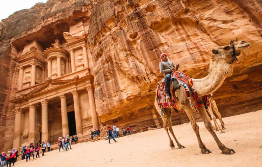Petra & Wadi Rum: Full Day Private Tour with Hotel Pickup - A huge day built around two Jordan icons