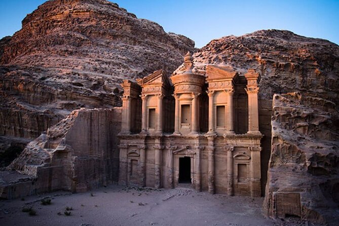 Private Day Trip to Petra From Amman - Wadi Musa gives way to Petra