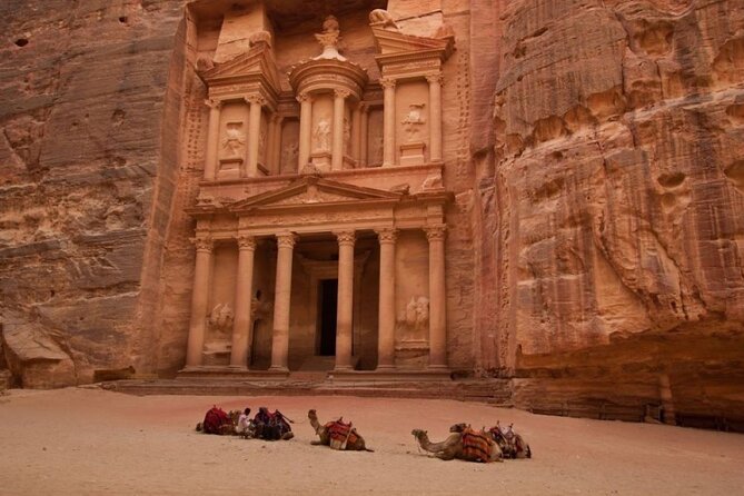 Private Day Trip to Petra From Amman - Meeting the Treasury after the Siq