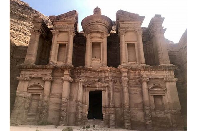 Private Full Day Tour from Amman to Petra - The three-hour drive from Amman