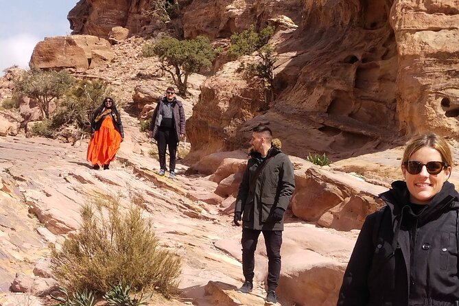 Private Half-Day Tour of Petra with Lunch - Who should choose this route