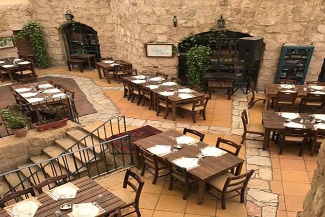 Private Madaba Haret Jdoudna Restaurant Lunch or Dinner from Amman - Haret Jdoudna: dinner inside a 19th-century home