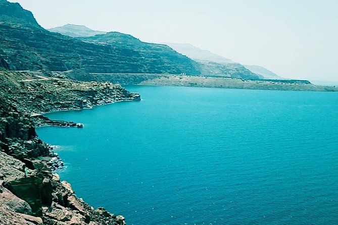 Private Transfer Airport To Dead Sea - The one-hour ride toward the Dead Sea