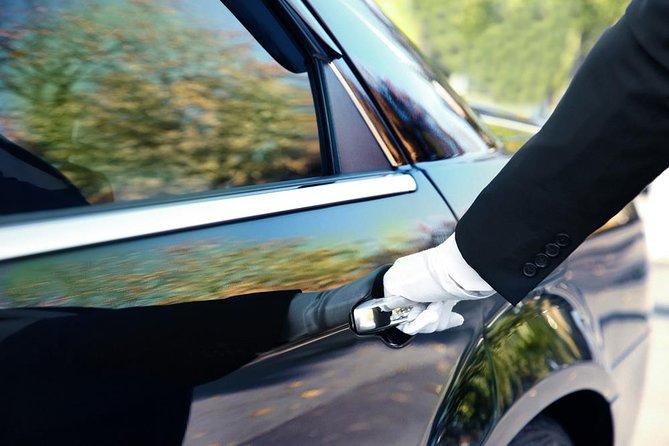 Private Transportation services (Day Use) - Airport transfers without the taxi guesswork