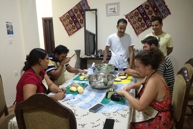 Suhaila (connecting through cooking) - A Jordanian evening inside a family home