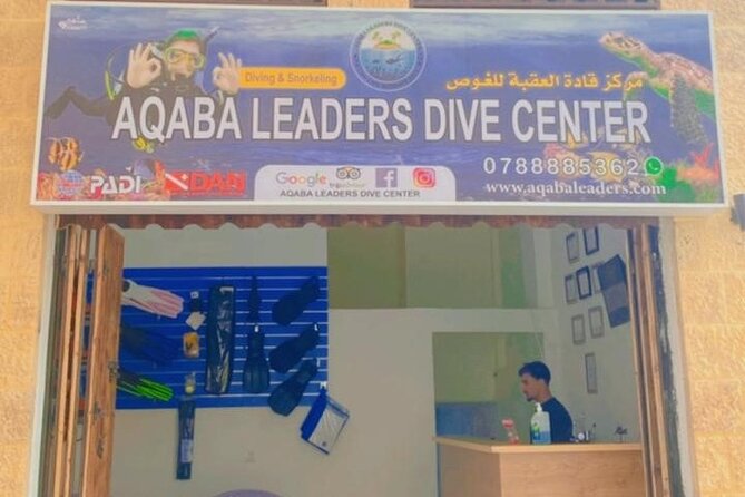 Take advantage of a half-day boat dive experience in Red sea of Aqaba. - Setting out from Aqaba at 9:00 am