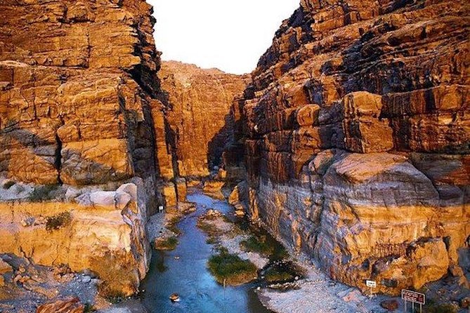 Wadi Mujib Private Tour - What the private vehicle adds