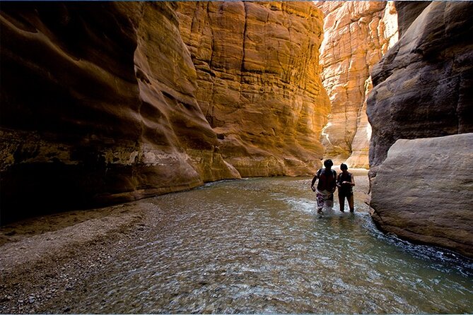 Wadi Mujib Siq Trail Hiking Experience from Dead Sea - Reaching the 18-meter waterfall