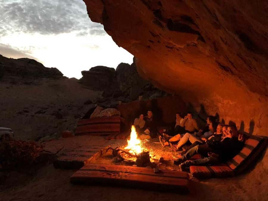 Wadi Rum: 1-Night Jeep Tour with Dinner and Breakfast - What the private tent is really like