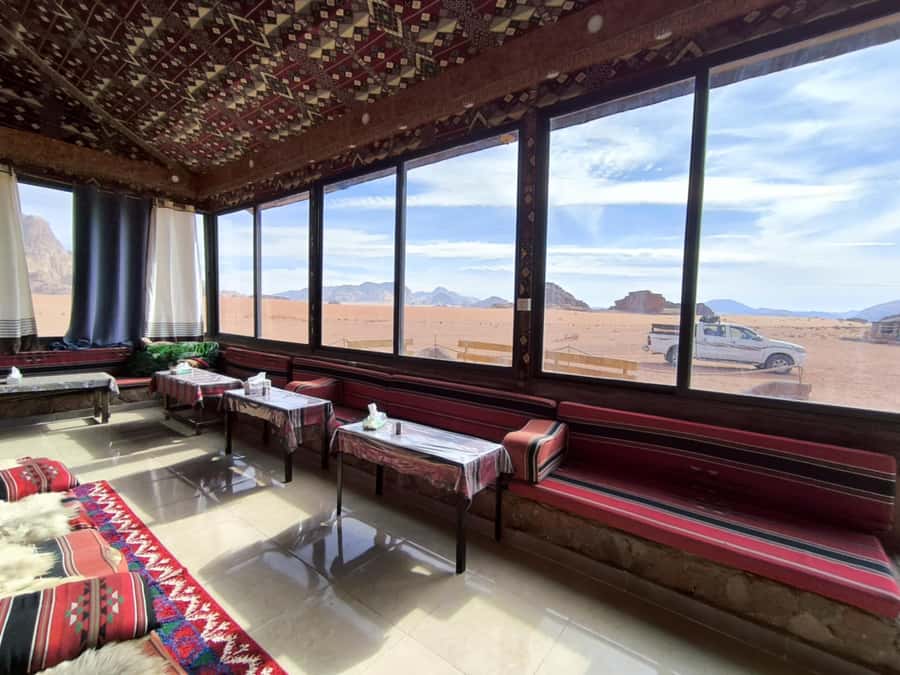 Wadi Rum: 1-Night Jeep Tour with Dinner and Breakfast - Meeting Mamdouh at the Wadi Rum Rest House