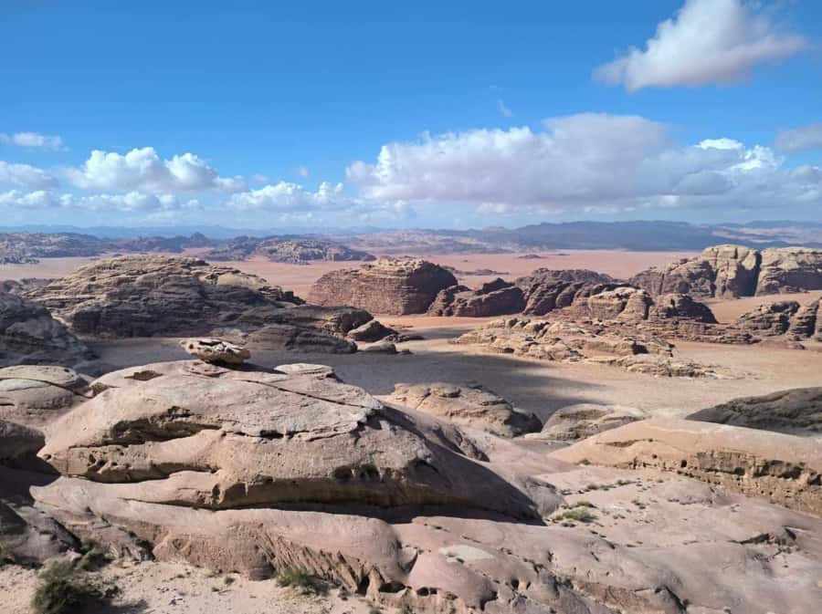 Wadi Rum: 2-Hour Jeep Tour with Bedouin Tea - Lawrence’s House and the final viewpoint