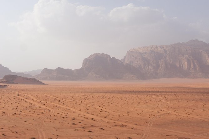 Wadi Rum: 4 Hour Highlights Tour - Bedouin tea and the value of a local welcome