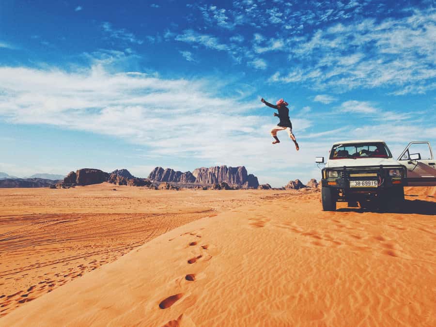 Wadi Rum: Camel Ride with tea and Bedouin Guide - Returning to the village