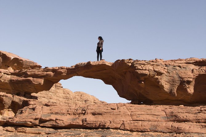 Wadi Rum Desert Tour with Lunch & Sunset - Rock bridges and the art of choosing your climb
