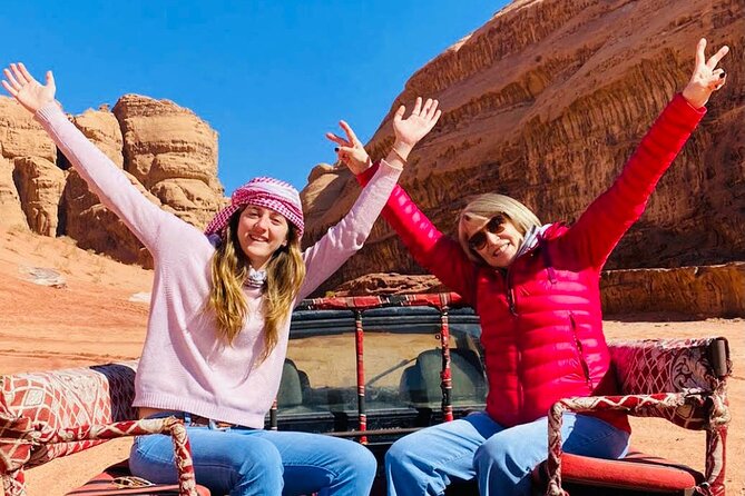 Wadi Rum overnight jeeptour - 1 Day/ 1 Night - Ancient markings at Jebel Khazali