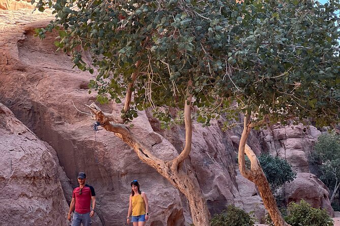 Wadi Rum Short Tours - Um Frouth Arch and the joy of a short scramble