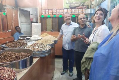 Walking Tour, Visit the Old Town and Markets, Taste Food
